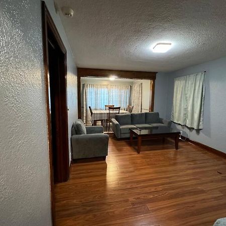 Comfy Getaway At Falls! Leilighet Niagara Falls Eksteriør bilde